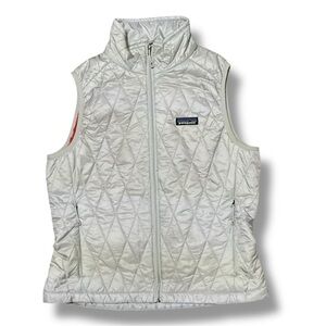 Patagonia Quilted Vest in Light Gray